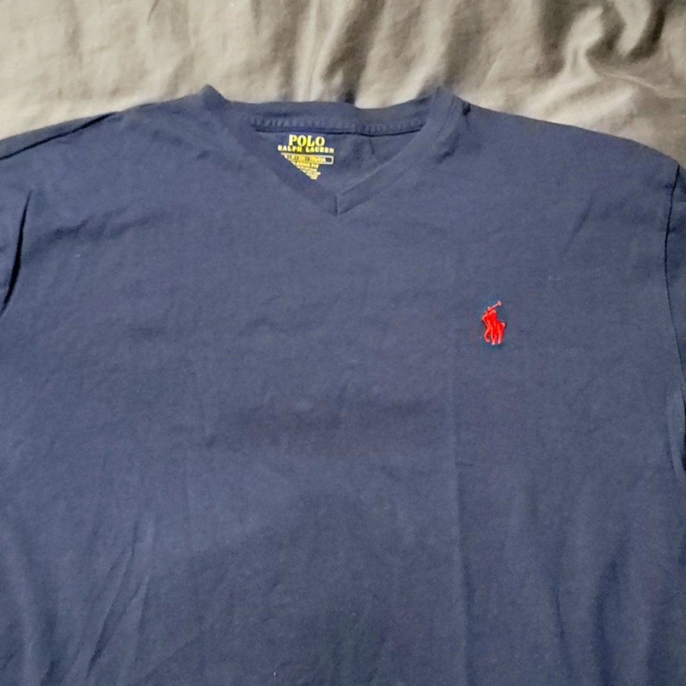 Men's Ralph Lauren v-neck t-shirt